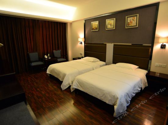 南宁市 住宿服务 > 格盟酒店(三十三中地铁站店)