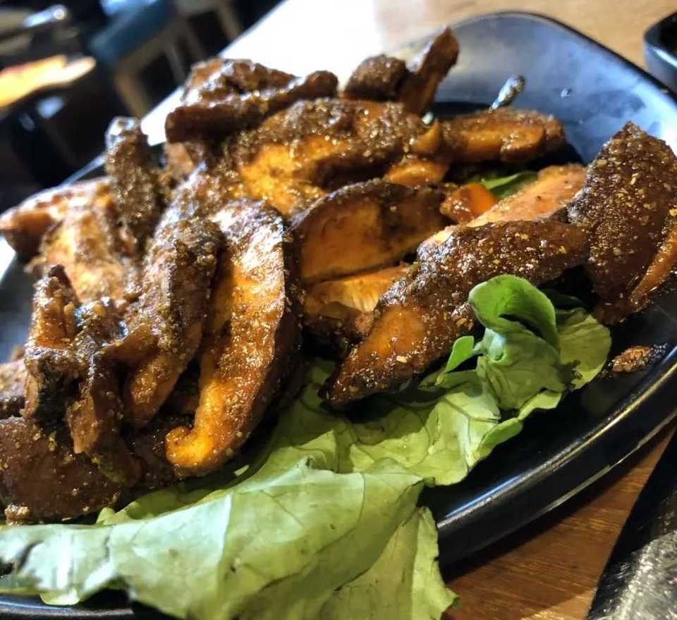 雅莉家烤肉馆白马湖店