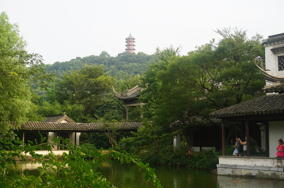 惠山古鎮惠山園位於無錫市梁溪區惠山街道推薦菜:分類:景點公園