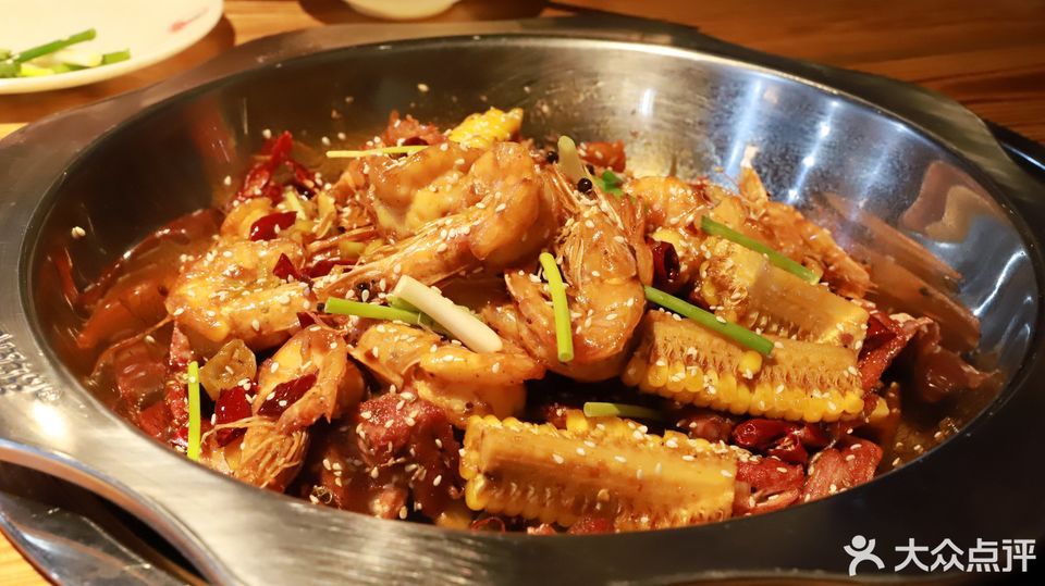 金顶鲜胡羊排香辣虾万达店