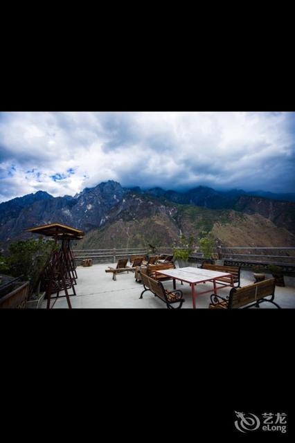 迪庆藏族自治州 住宿服务 客栈民宿 > 香格里拉虎跳峡茶马客栈