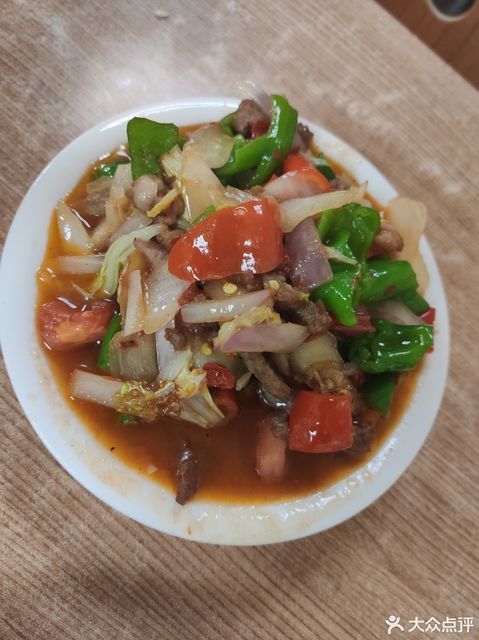 過油肉拌麵圖片