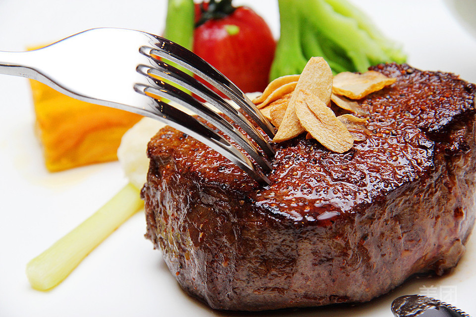 法式香煎厚牛排图片