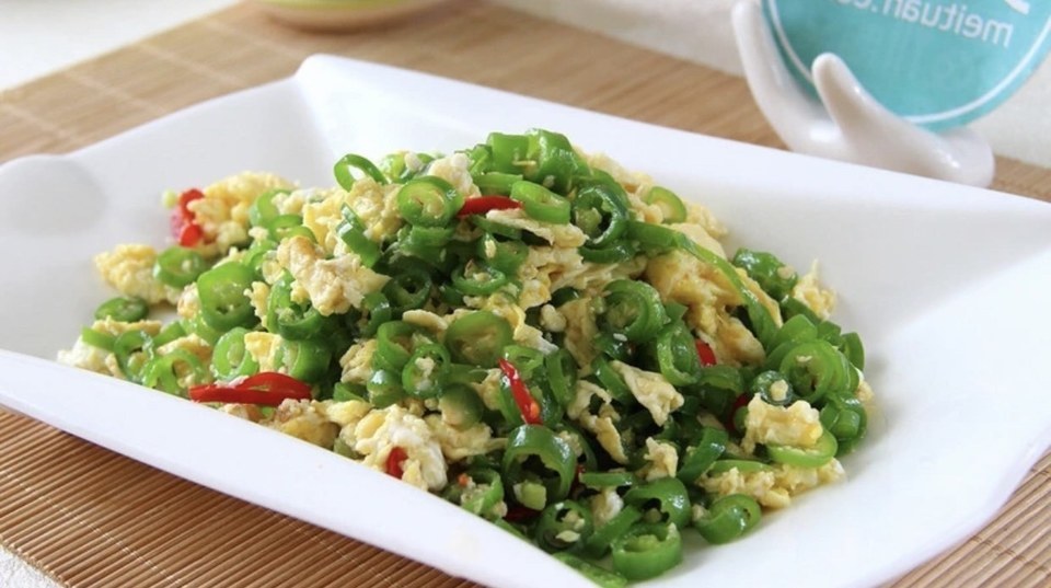 线椒炒鸡蛋图片