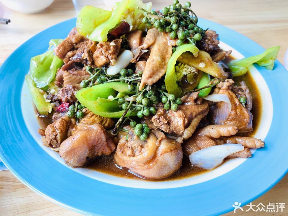泰山花椒鸡图片