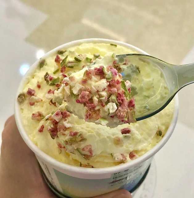 桂花乌龙奶芙图片