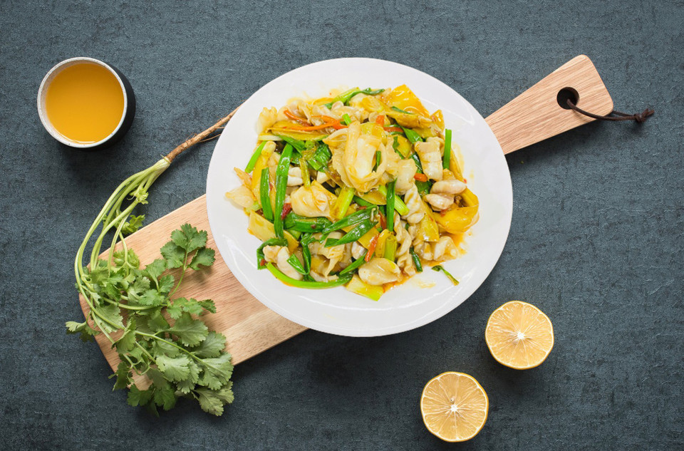 姜葱炒鱼杂图片