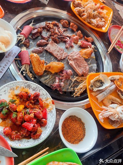 二胖牛骨头自助餐图片