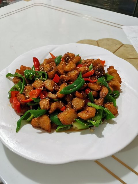 爆炒野生狗鱼块图片