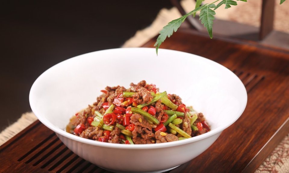 小炒黄牛肉图片