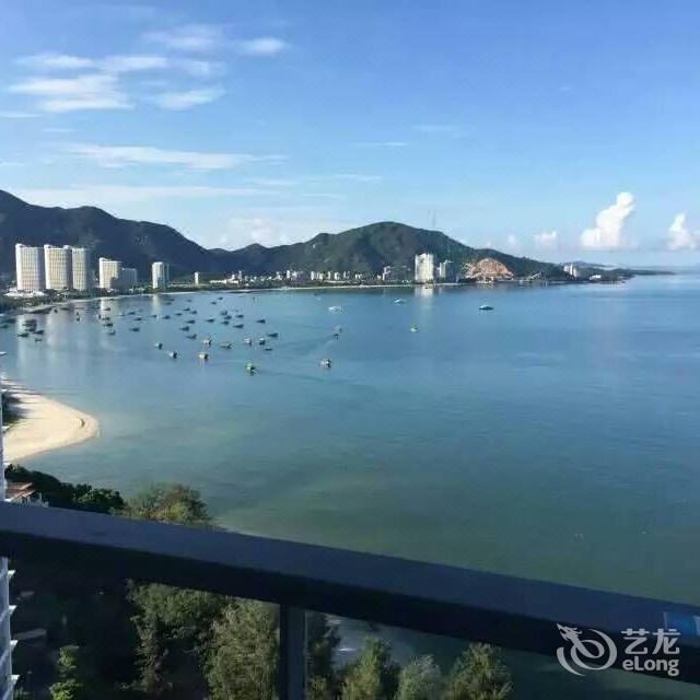 惠东巽寮湾皓雅·凤池岛旅游度假村位于惠州市惠东县巽寮湾凤池岛海滨