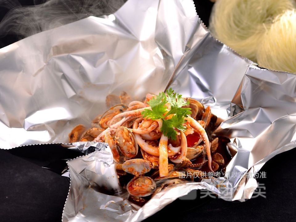 鱿鱼锡纸花甲粉图片