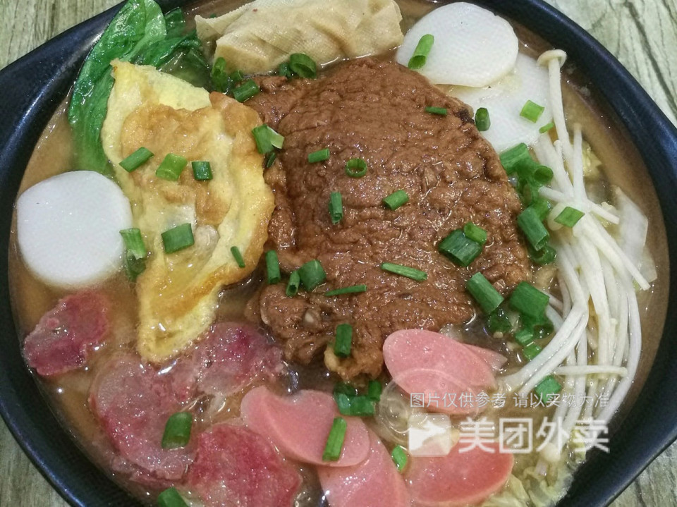 大梁山啤酒大肉砂锅推荐菜:砂锅传奇(新江路店)位于宁波市慈溪市新江