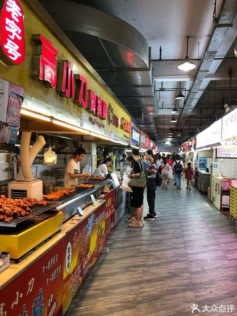 > 嘉兴市城南路小城味道