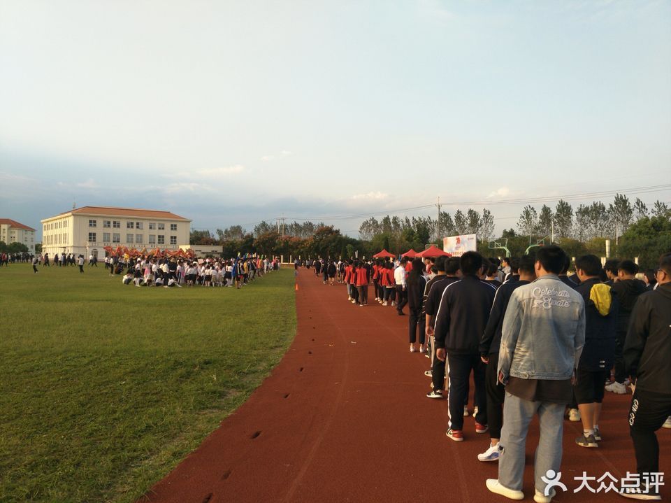 太仓市金仓湖小学