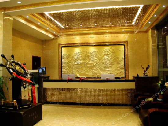 格尔木华丰宾馆