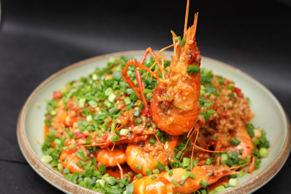 招牌秘制蒜蓉罗氏虾图片