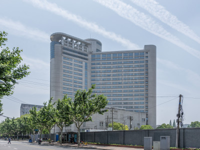 走,在哪,在哪里,在哪儿):上海市徐汇区虹漕南路200号上海行政学院电话