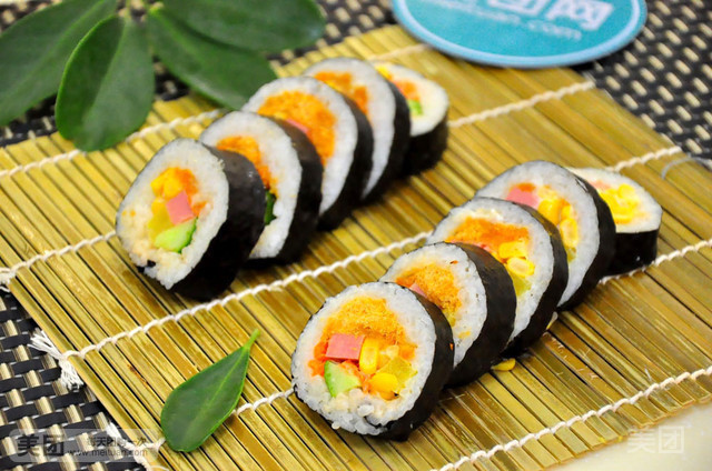 芝士玉米沙拉紫菜包饭图片
