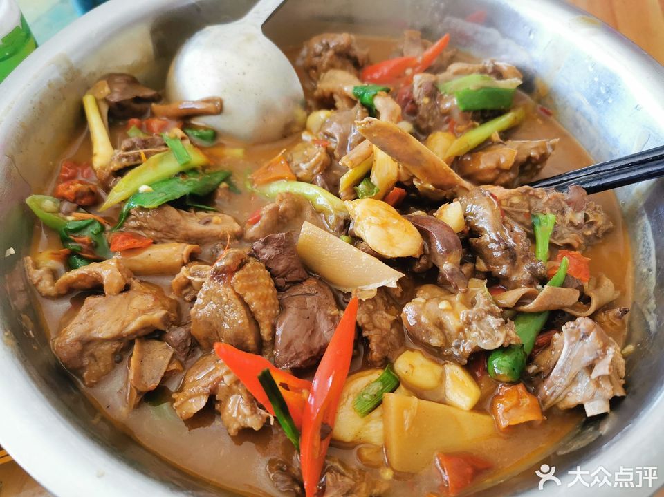 秘制酸笋鸭图片