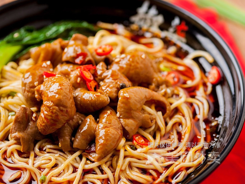 特色肥肠面图片