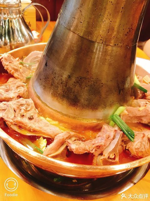 贾氏羊羯子火锅龙虾烧烤祝桥店