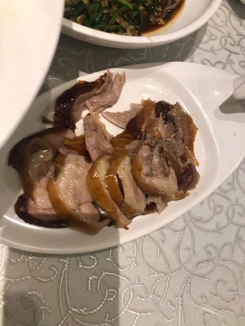 济南市 餐饮服务 餐馆 正餐 中餐正餐 > 皇城根北京风味主题餐厅(莱芜