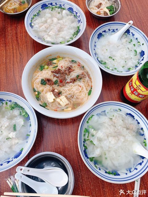 抚州市 餐饮服务 餐馆 快餐 > 太和早点推荐菜:分类:早点;餐饮;小吃