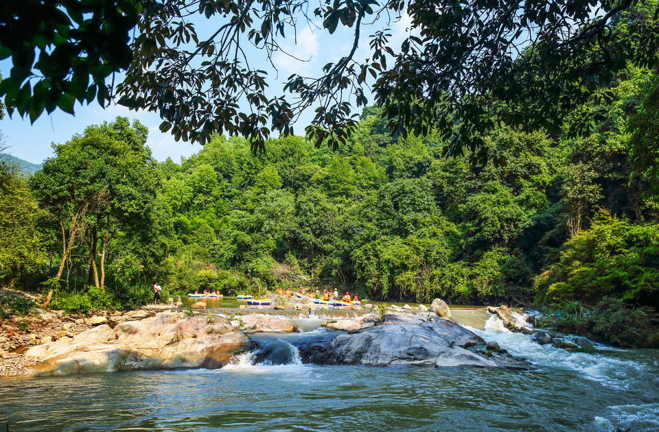 > 资溪漂流