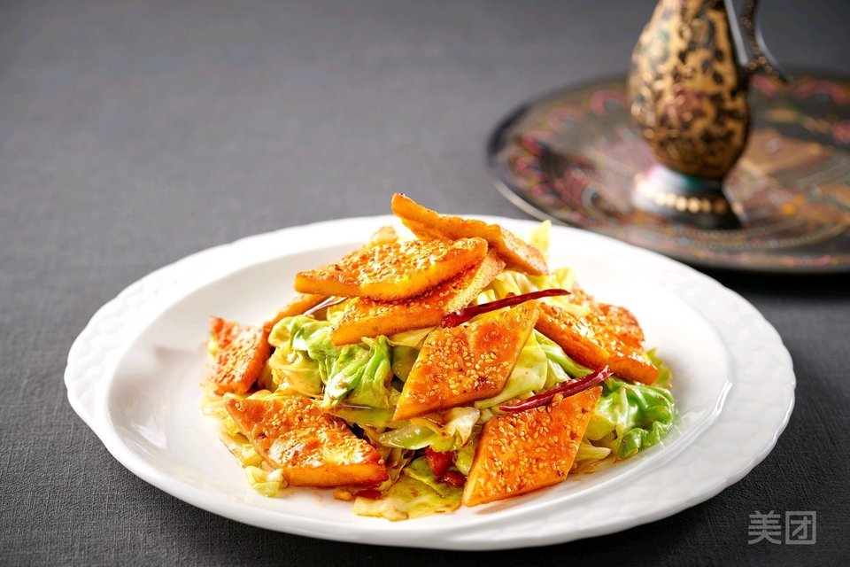 包包菜炒馕图片