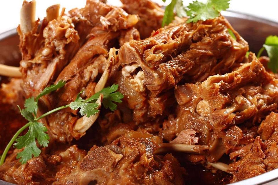 君之居羊脊骨万正店