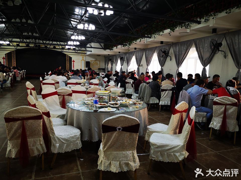 丰泽园饭店宴会厅