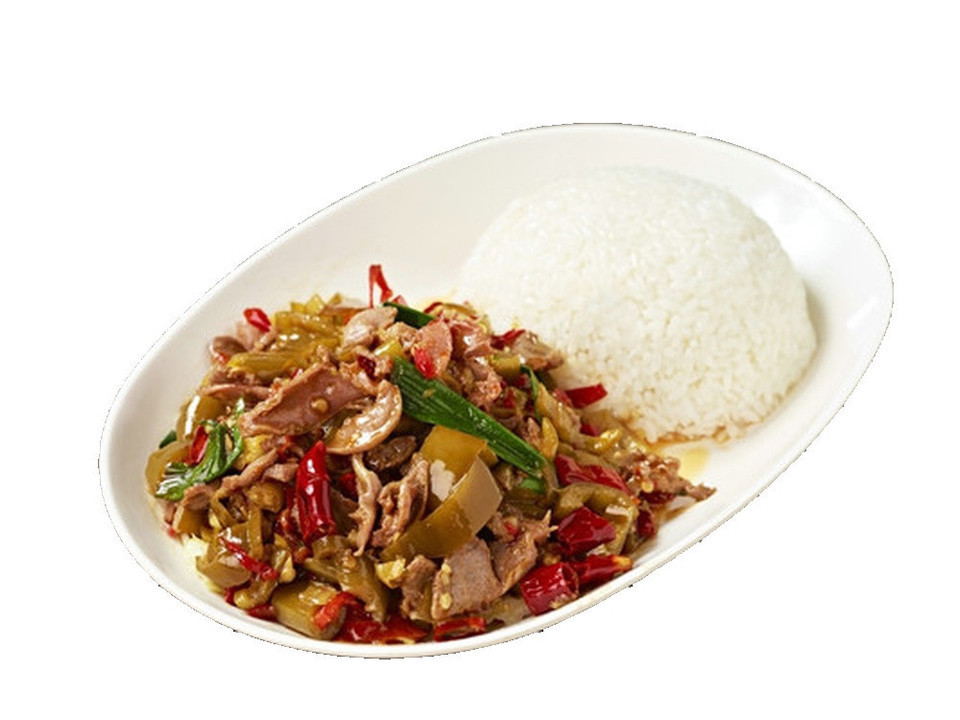 酸萝卜鸡杂饭图片