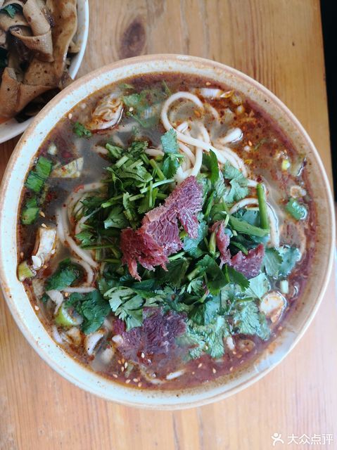 老二鹤壁老区汤河桥合罗面馆