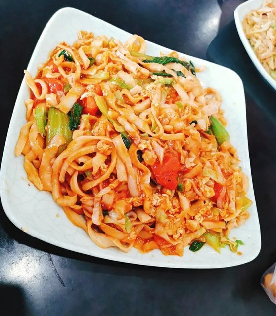 山西乱炖鸡蛋炒饼推荐菜:方师傅刀削面川湘菜位于天津市滨海新区塘汉