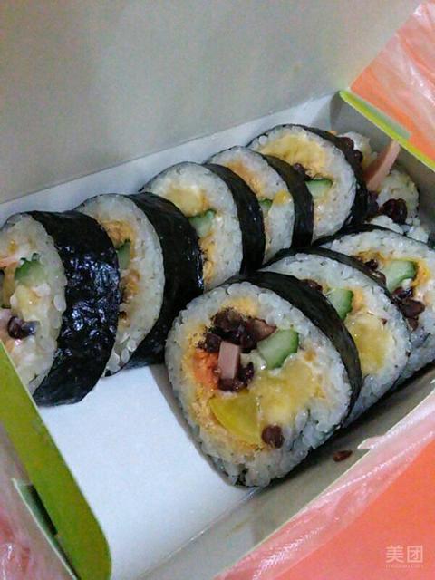 奥利奥水果紫菜包饭图片