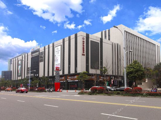 舟山裕龙主题酒店东港店