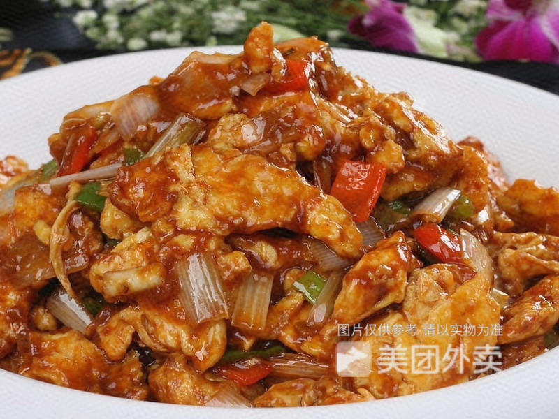 酱炒鸡蛋盖饭图片