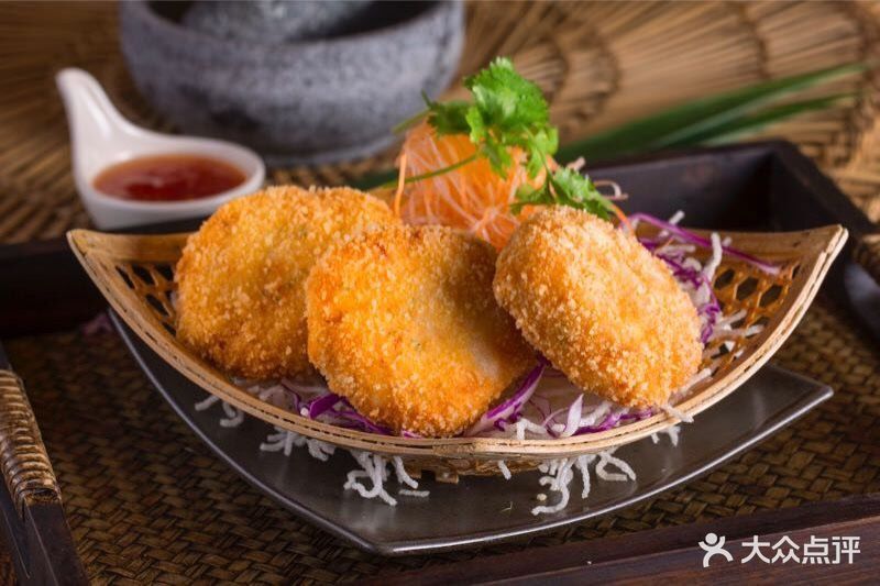 泰式香炸黄金虾饼图片