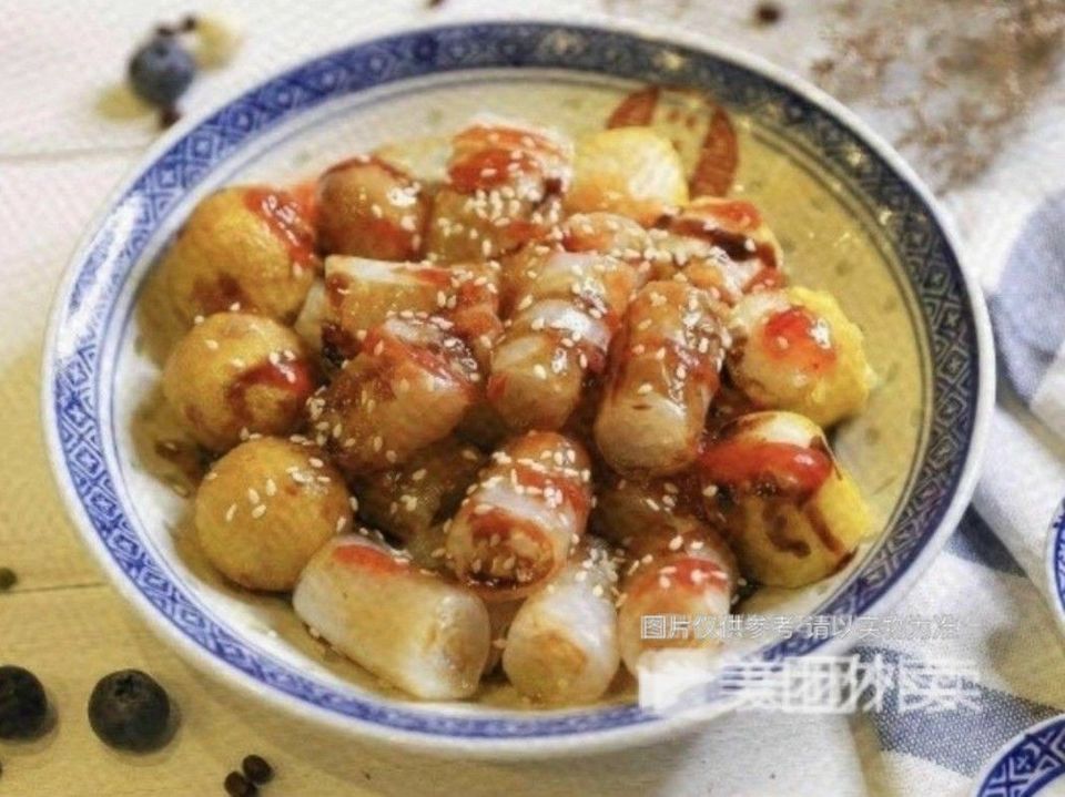 咖喱鱼蛋猪肠粉图片