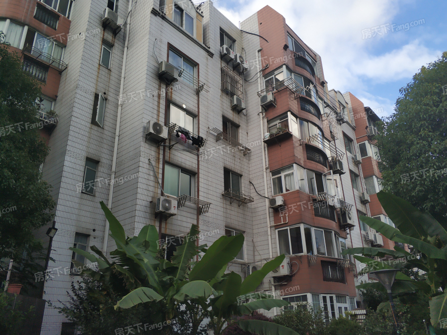 康桥花园-东园位于上海市浦东新区康桥镇康士路2弄标签:住宅小区地名