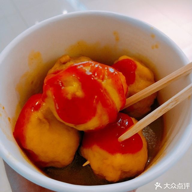 咖喱墨鱼丸图片