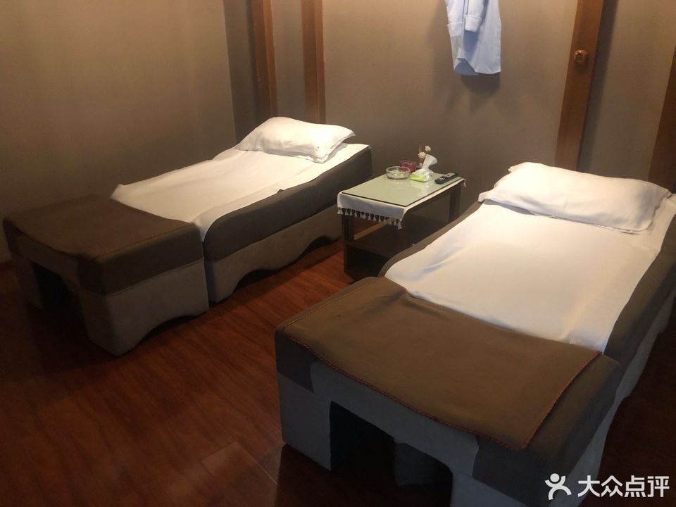 成都市 休闲娱乐 洗浴桑拿(保健) > 渝富桥商务会所五星店渝富桥商务