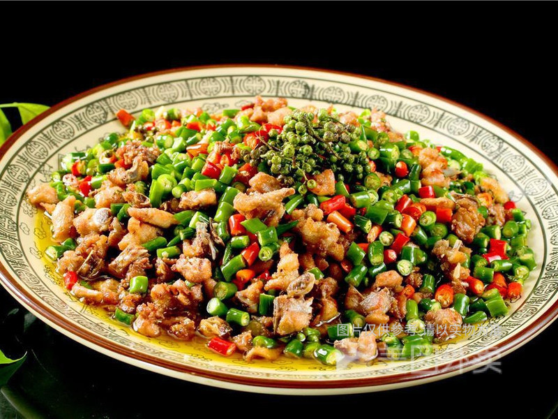 小意思尖椒鸡坝坝宴园艺店