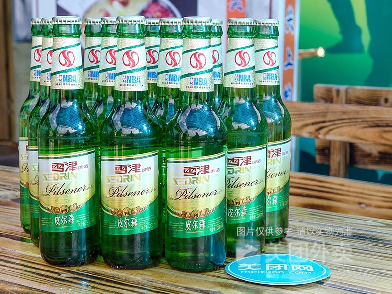 蓝莓汁百威啤酒推荐菜:高个子烤鱼位于泉州市晋江市文华路180号