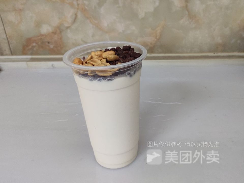 红豆配花生双皮奶图片