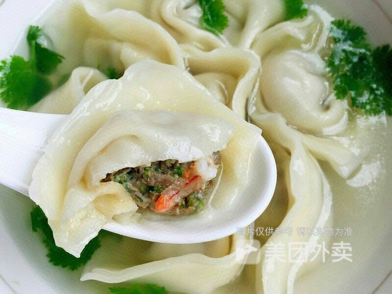 虾仁荠菜大馄饨图片