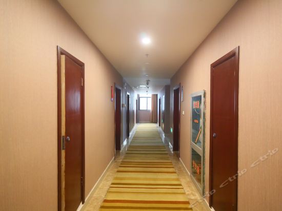 盐城市 住宿服务 酒店 > 多伦多商务宾馆