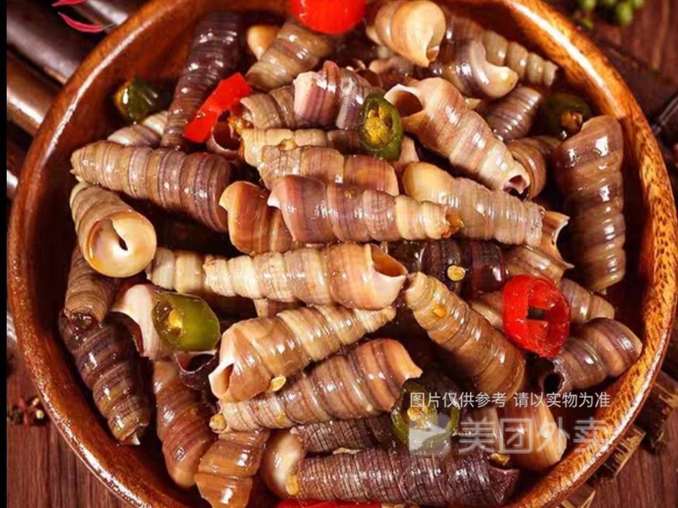 吸着吃的麻辣丁螺图片