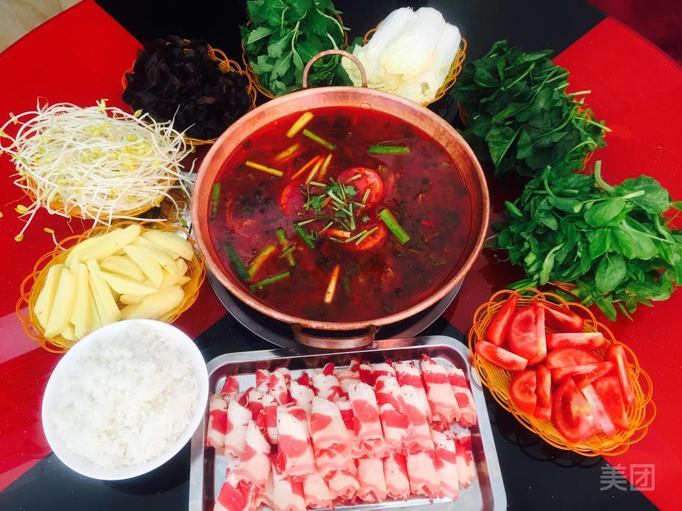 昆明市 餐饮服务 餐馆 正餐 中餐正餐 > 清真老坛酸菜牛肉(葵花公社店